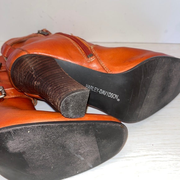 Harley Davidson Ladies Brown Strapped Heeled Boots - Size 8.. in nice condition. - Picture 9 of 9